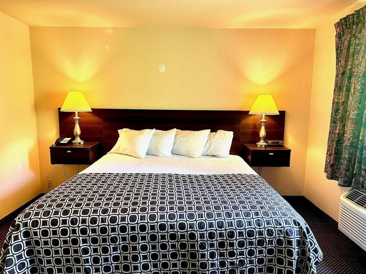 Haven Inn & Suites 2*